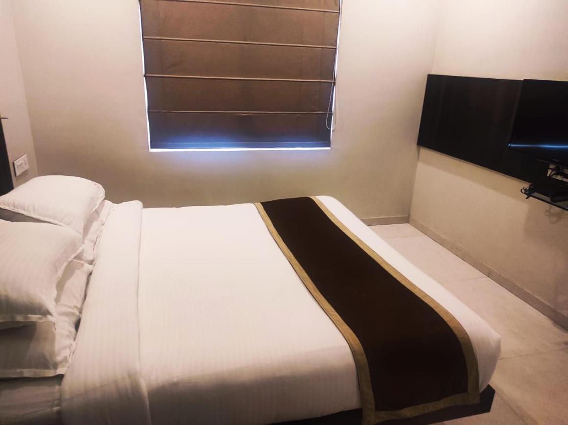 Hotel Rasika Kolhapur Luaran gambar