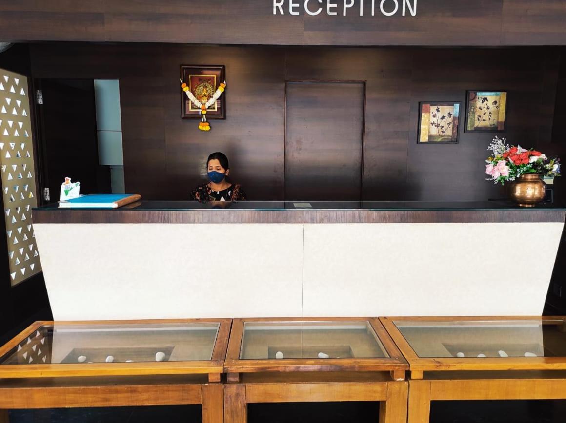 Hotel Rasika Kolhapur Luaran gambar